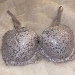 VS Bra